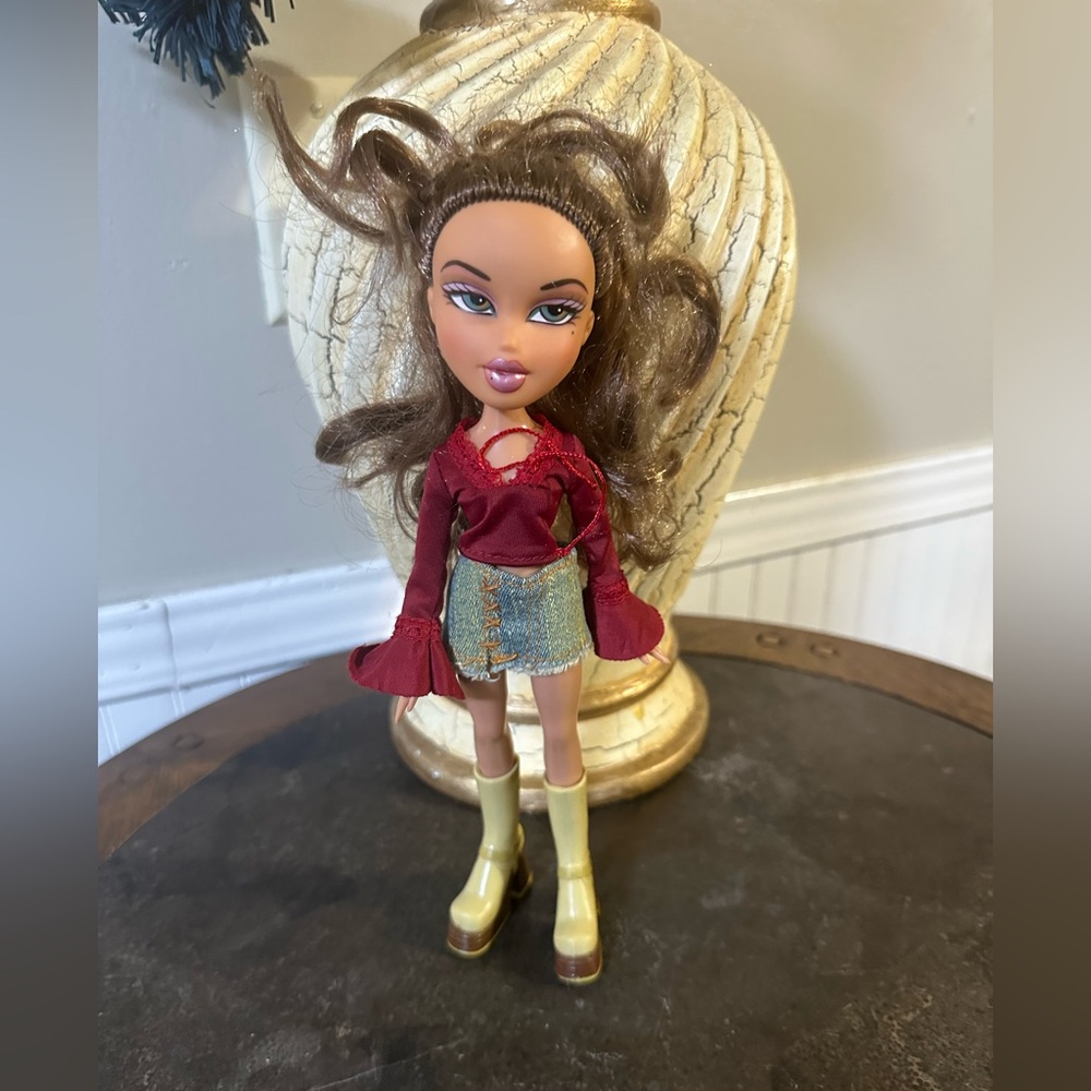 Bratz style it Yasmin doll